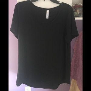 Lularoe black classic T